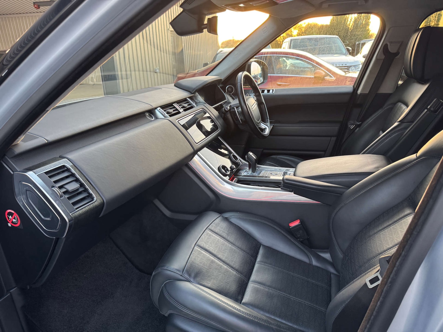 Used Land Rover Range Rover Sport 2018 for sale - 76401882: Photo 13