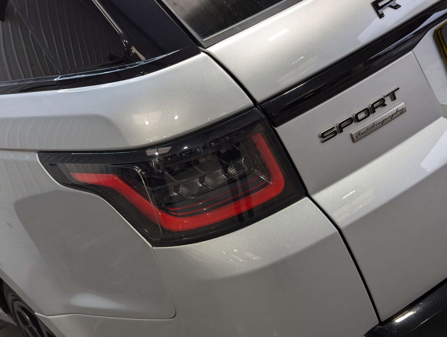 Used Land Rover Range Rover Sport 2018 for sale - 76401882: Photo 43