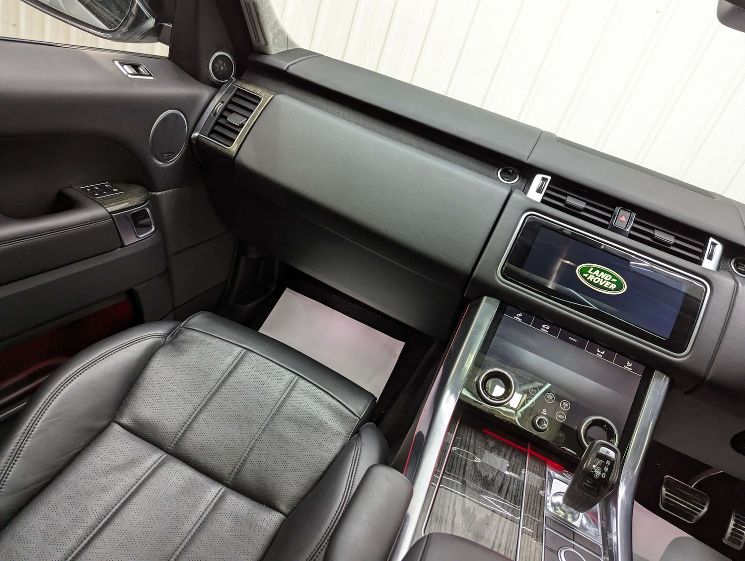 Used Land Rover Range Rover Sport 2018 for sale - 76401882: Photo 46