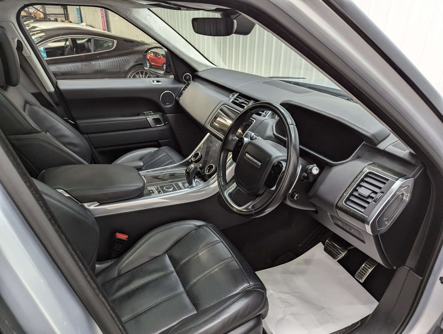 Used Land Rover Range Rover Sport 2018 for sale - 76401882: Photo 49