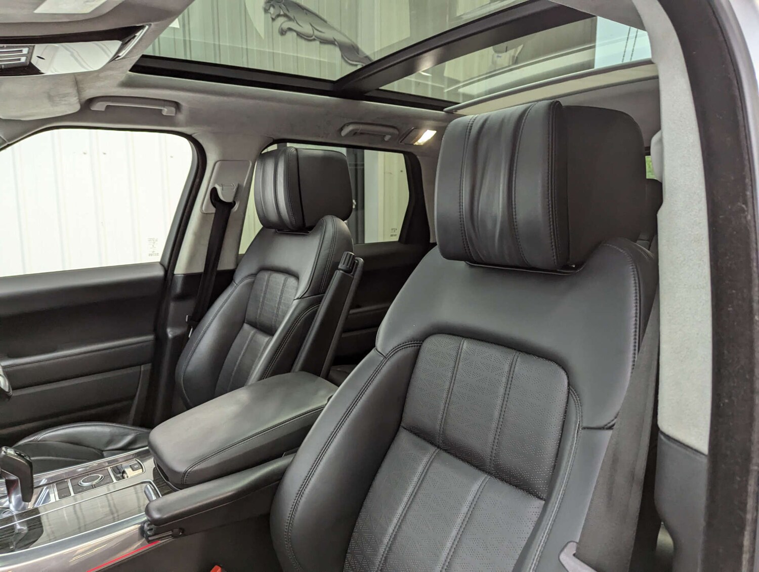 Used Land Rover Range Rover Sport 2018 for sale - 76401882: Photo 57