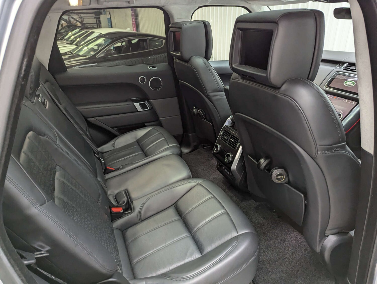 Used Land Rover Range Rover Sport 2018 for sale - 76401882: Photo 60