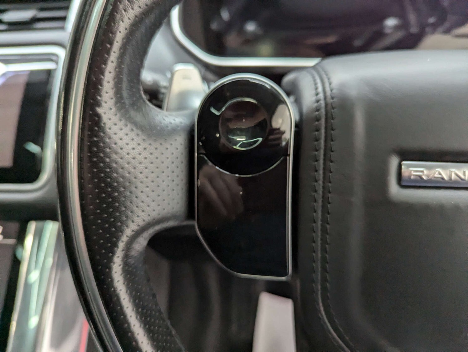 Used Land Rover Range Rover Sport 2018 for sale - 76401882: Photo 73