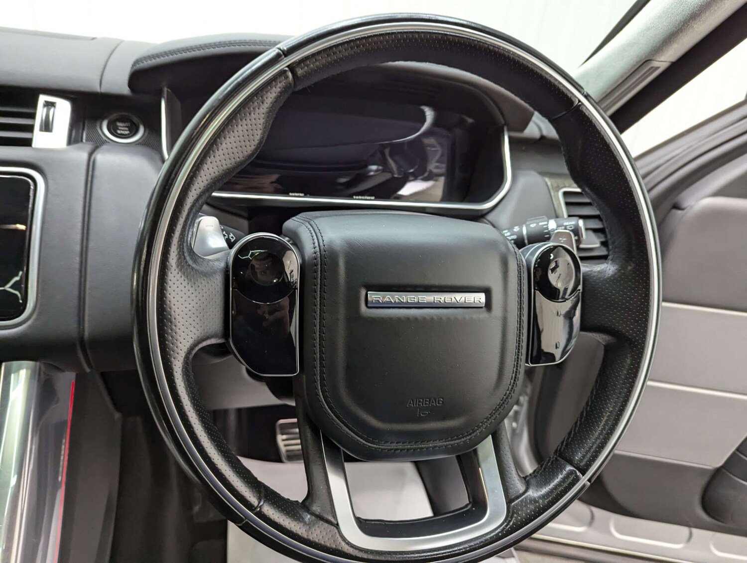 Used Land Rover Range Rover Sport 2018 for sale - 76401882: Photo 77