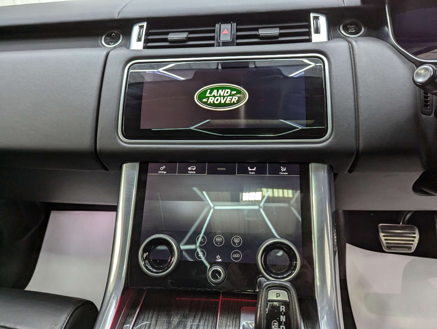 Used Land Rover Range Rover Sport 2018 for sale - 76401882: Photo 82