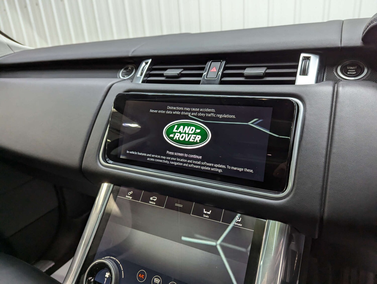 Used Land Rover Range Rover Sport 2018 for sale - 76401882: Photo 83