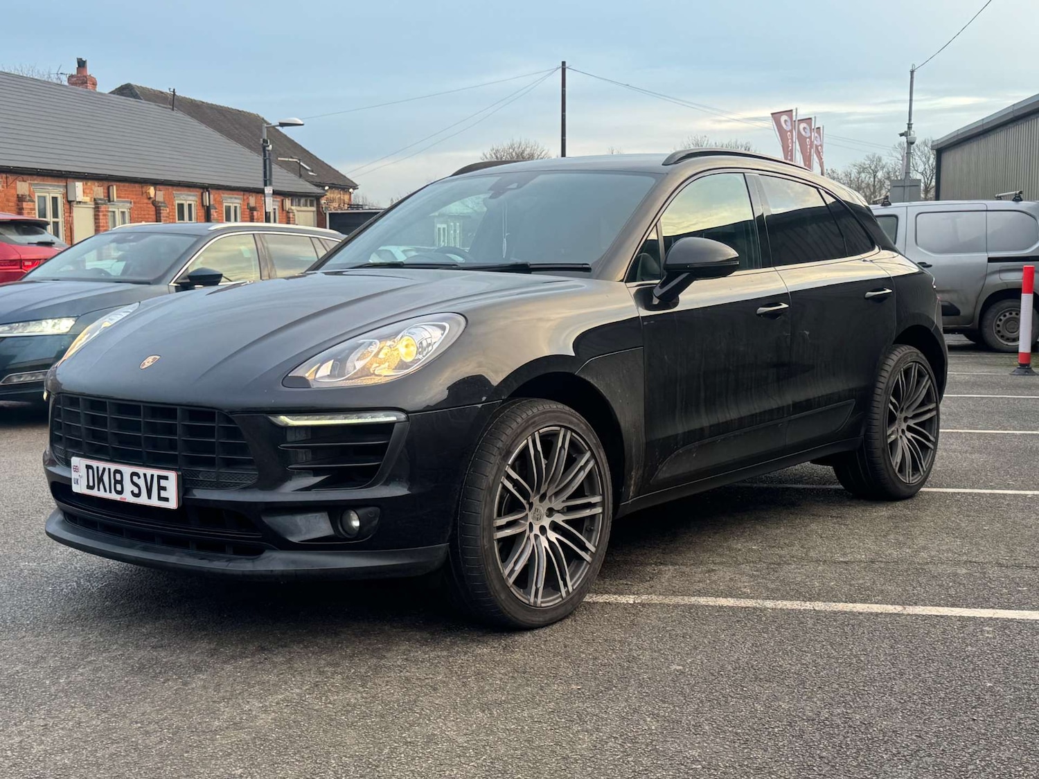 Used Porsche Macan 2018 for sale - 77139241: Photo 15