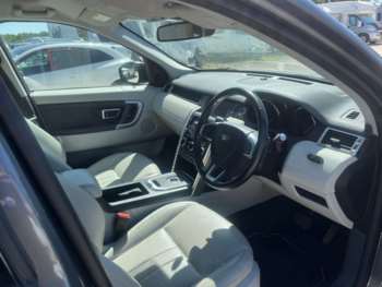 Used Land Rover Discovery Sport 2018 for sale - 75338324: Photo