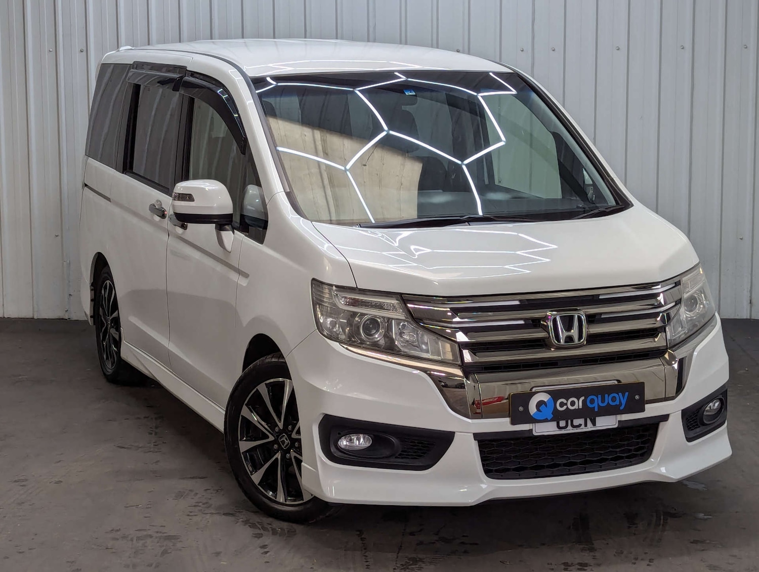 Used Honda Stepwagon 2024 for sale - 76606062: Photo 4