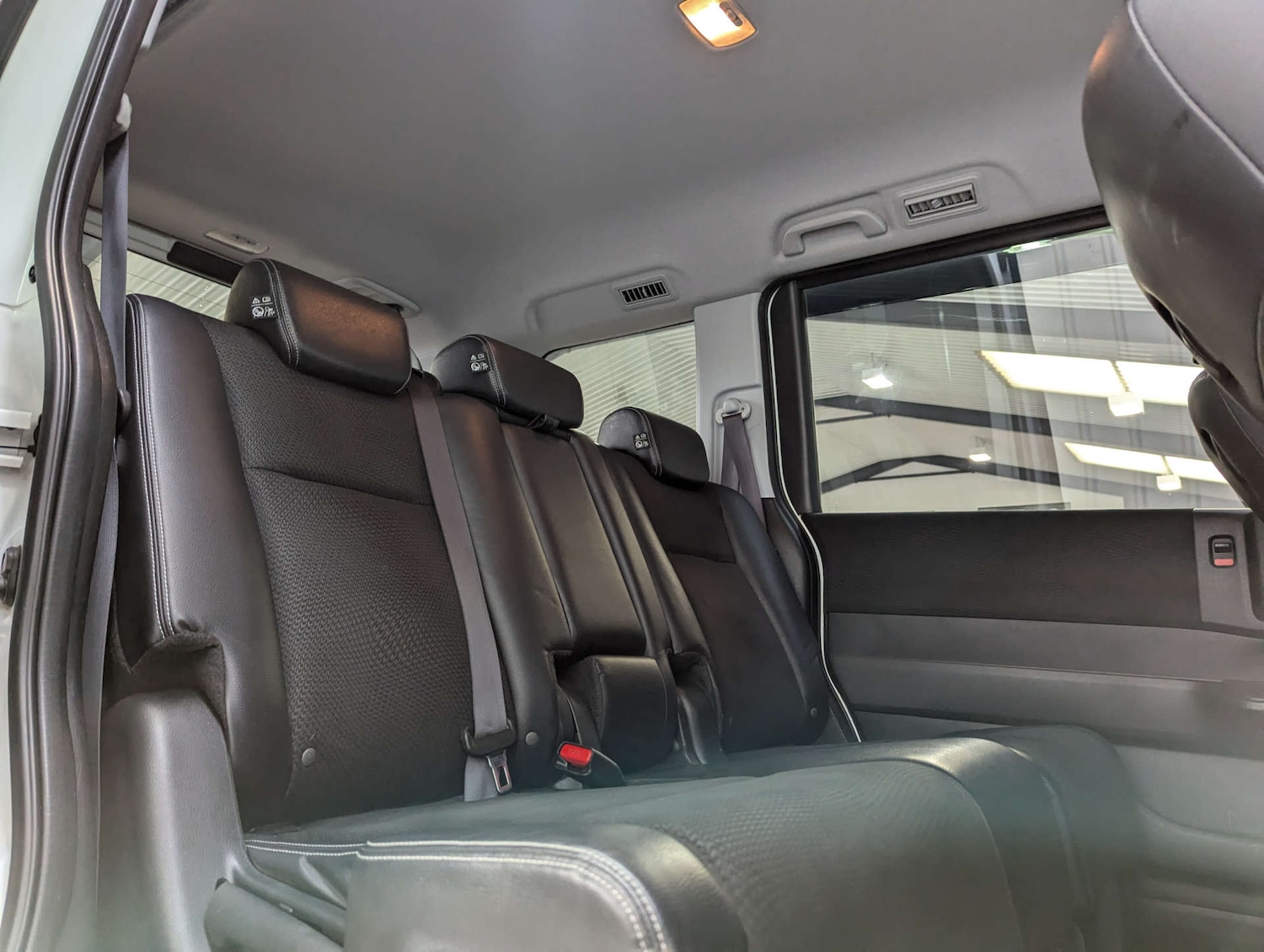 Used Honda Stepwagon 2024 for sale - 76606062: Photo 61