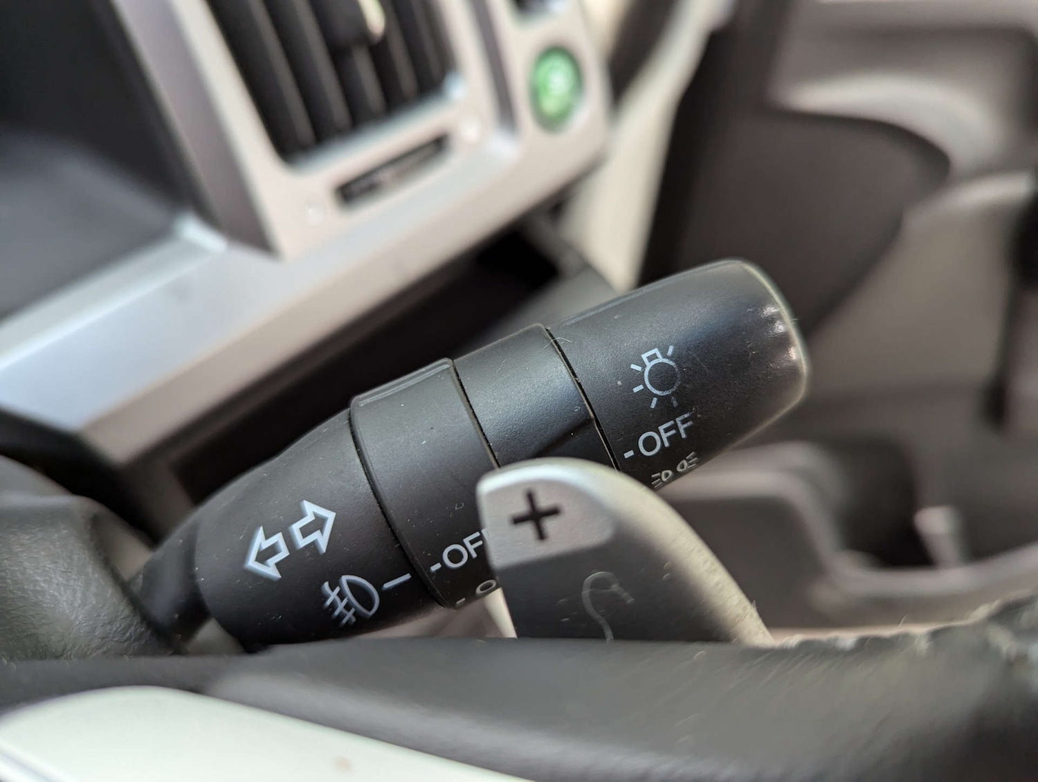 Used Honda Stepwagon 2024 for sale - 76606062: Photo 75