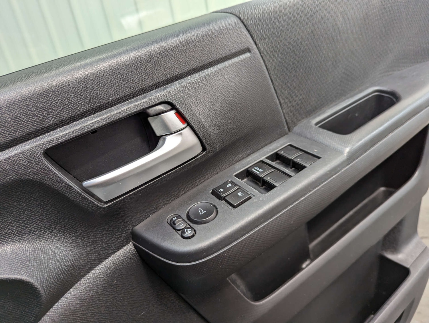 Used Honda Stepwagon 2024 for sale - 76606062: Photo 77