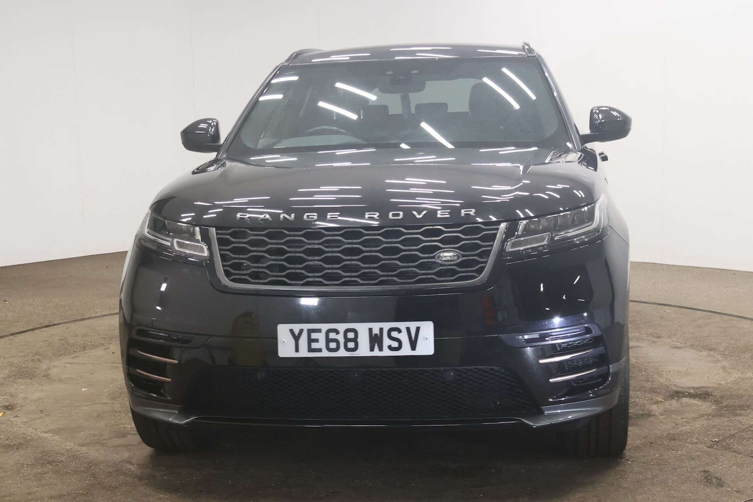 Used Land Rover Range Rover Velar 2018 for sale - 76830010: Photo 21