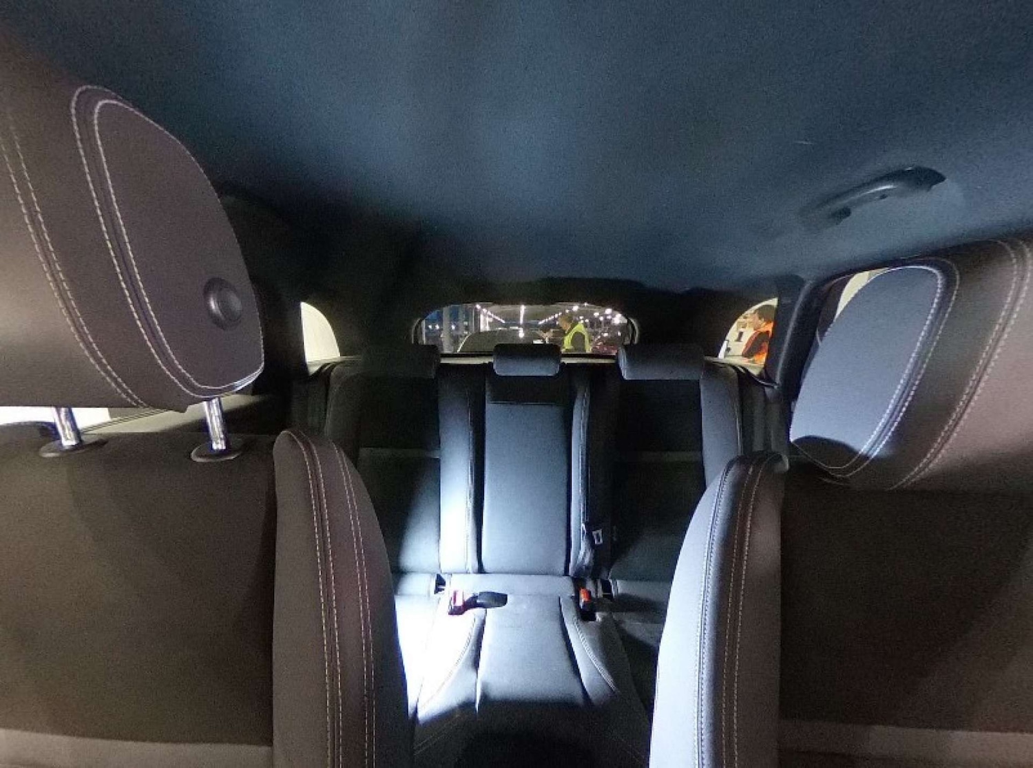 Used Land Rover Range Rover Velar 2018 for sale - 76830010: Photo 3