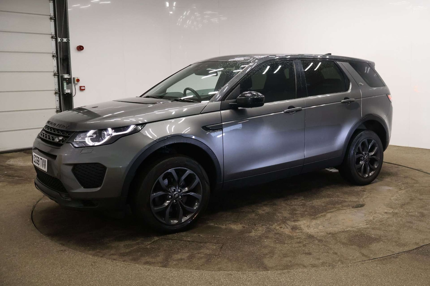 Used Land Rover Discovery Sport 2019 for sale - 77548539: Photo 15