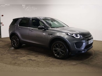 Used Land Rover Discovery Sport 2019 for sale - 77548539: Photo
