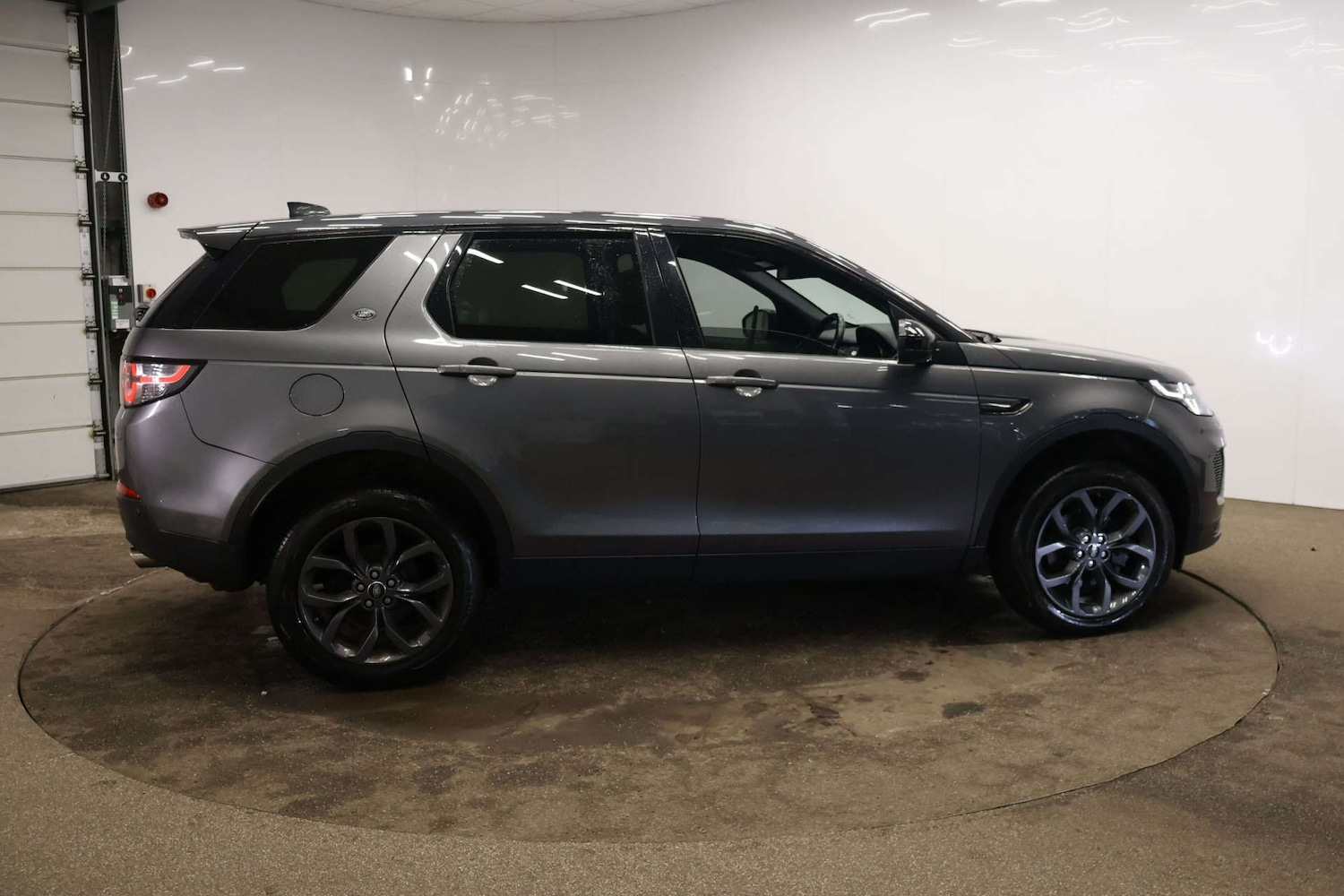 Used Land Rover Discovery Sport 2019 for sale - 77548539: Photo 7