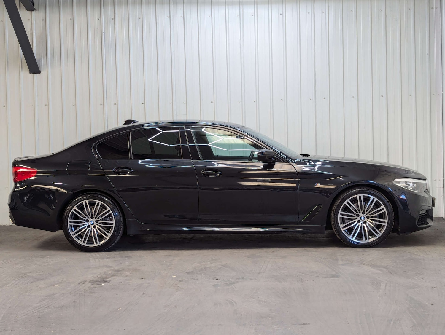 Used BMW 5 Series 2019 for sale - 76363629: Photo 13