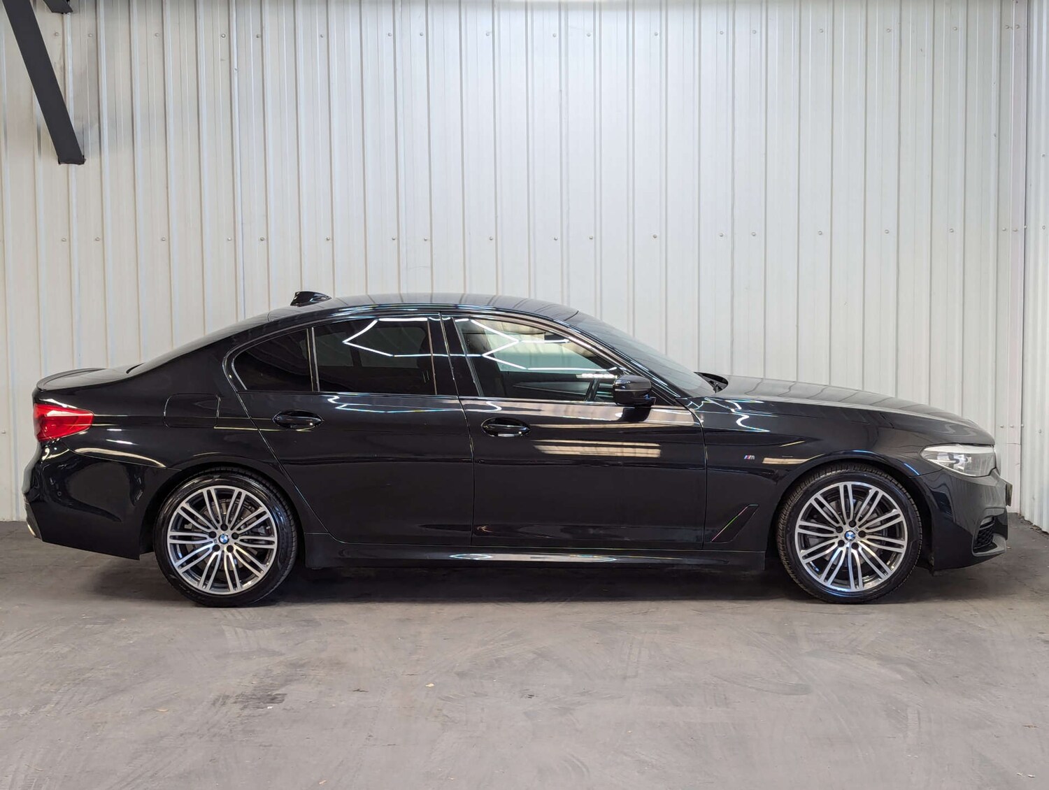 Used BMW 5 Series 2019 for sale - 76363629: Photo 14