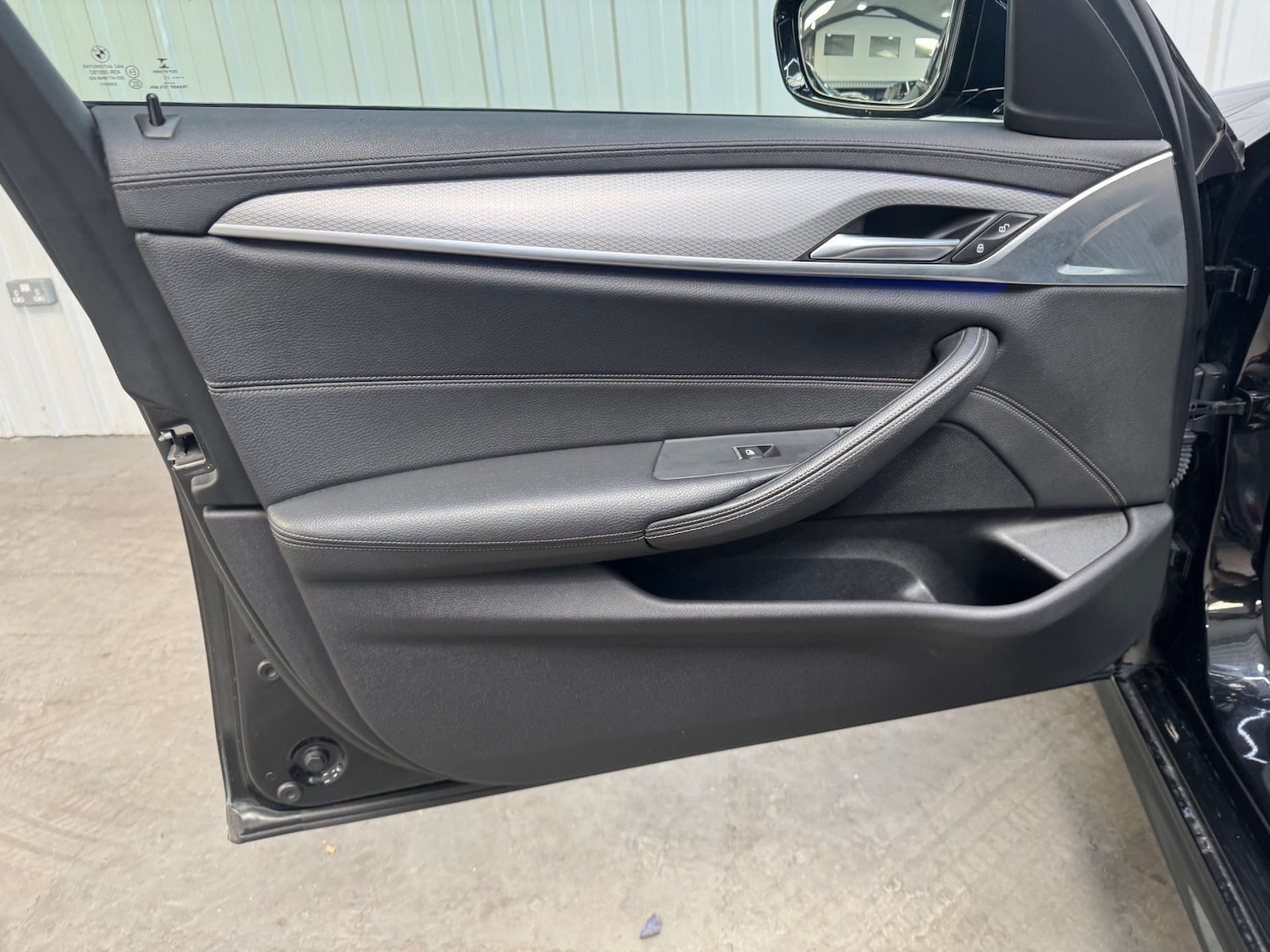 Used BMW 5 Series 2017 for sale - 76600888: Photo 59