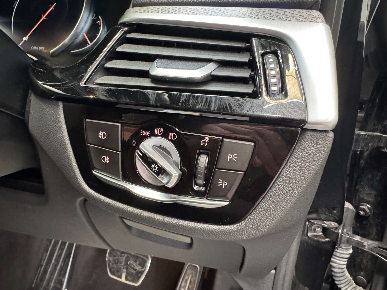 Used BMW 5 Series 2017 for sale - 76600888: Photo 79