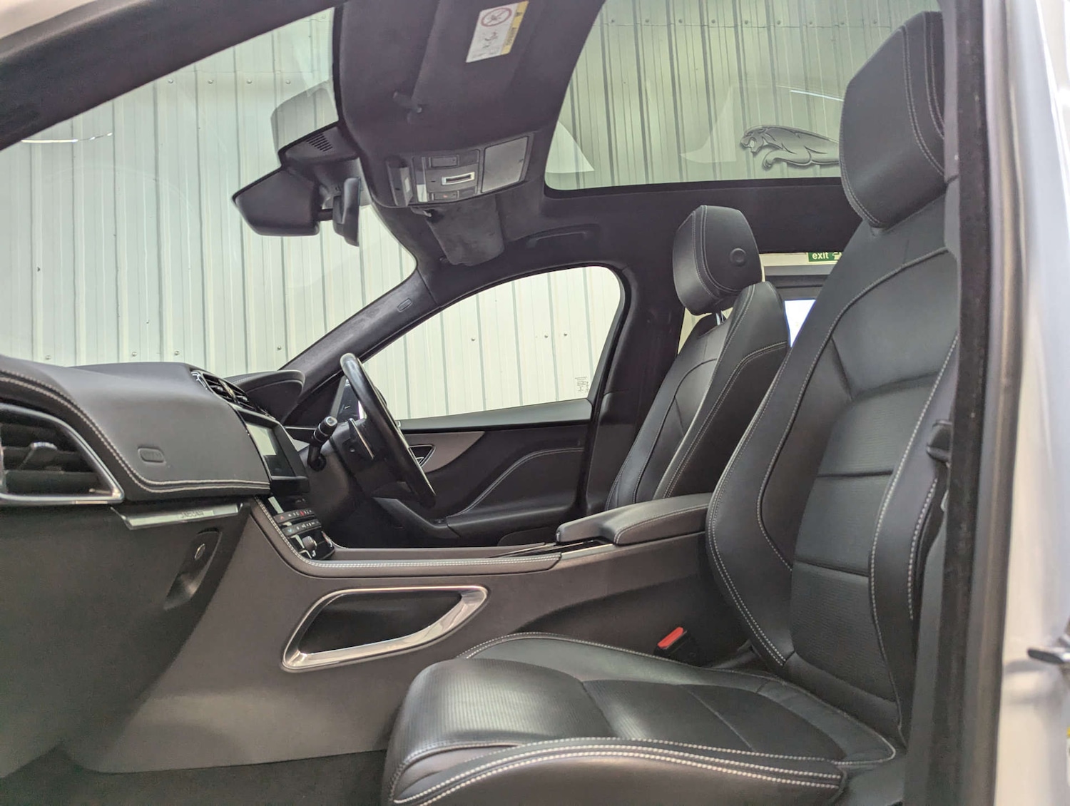 Used Jaguar F-Pace 2020 for sale - 77669314: Photo 53