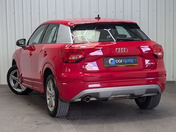 Audi - Q2