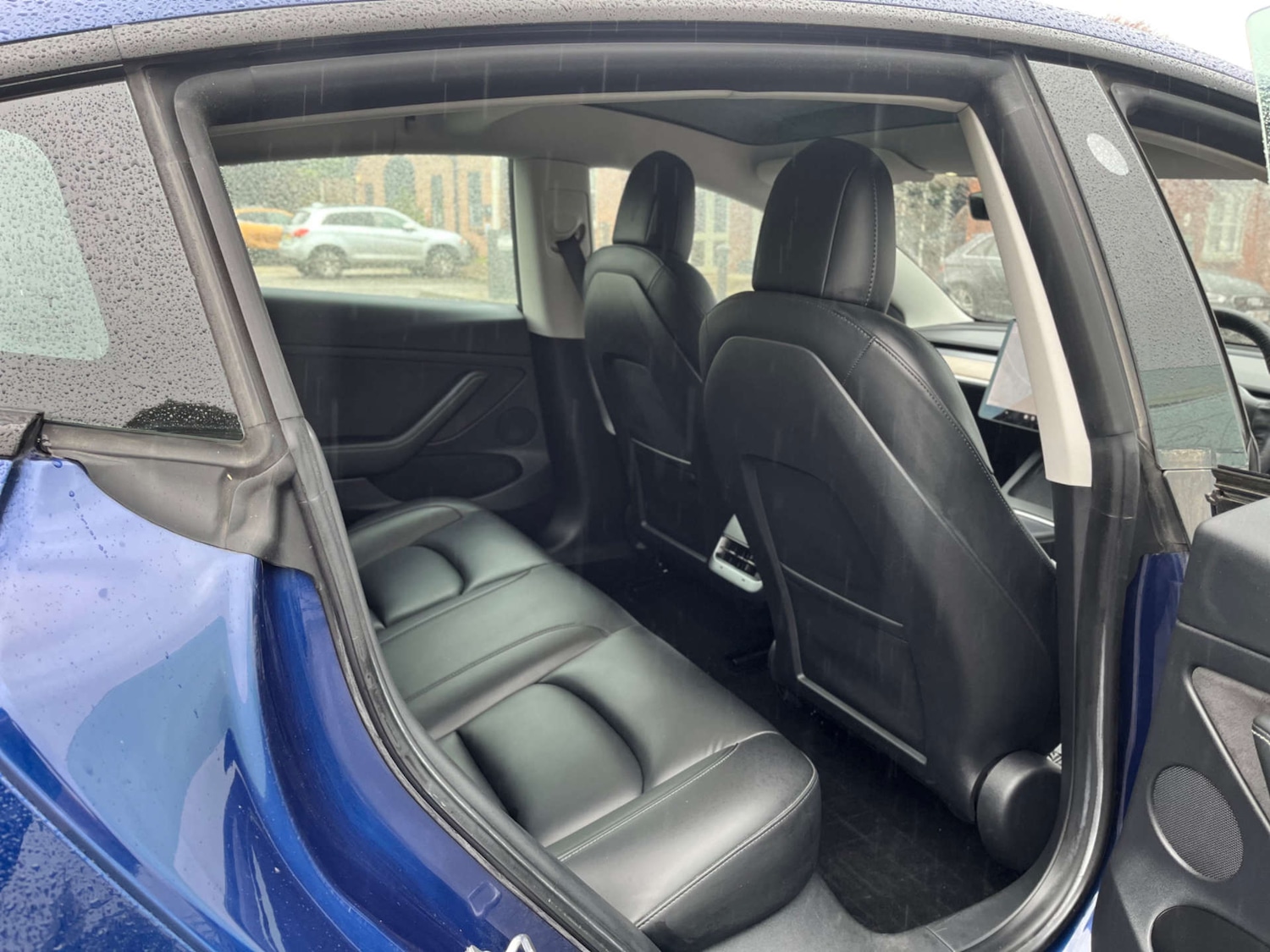 Used Tesla Model 3 2021 for sale - 76511115: Photo 11