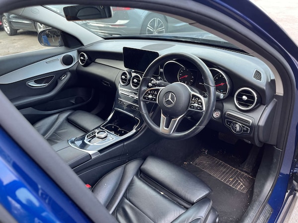 Used Mercedes-Benz C Class 2020 for sale - 76258041: Photo 11