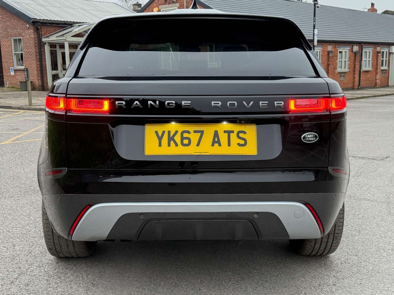 Used Land Rover Range Rover Velar 2017 for sale - 77409789: Photo 17