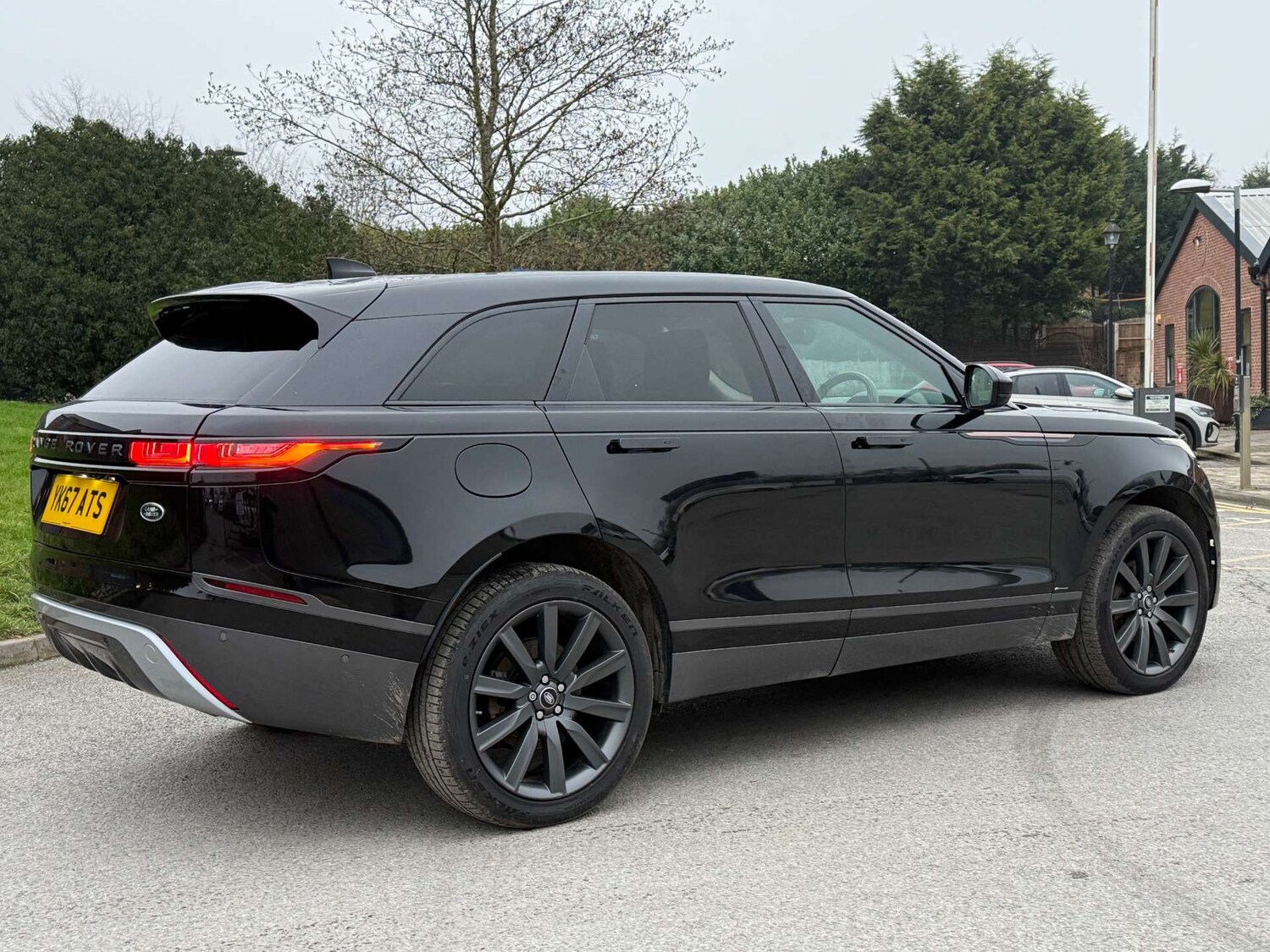 Used Land Rover Range Rover Velar 2017 for sale - 77409789: Photo 23