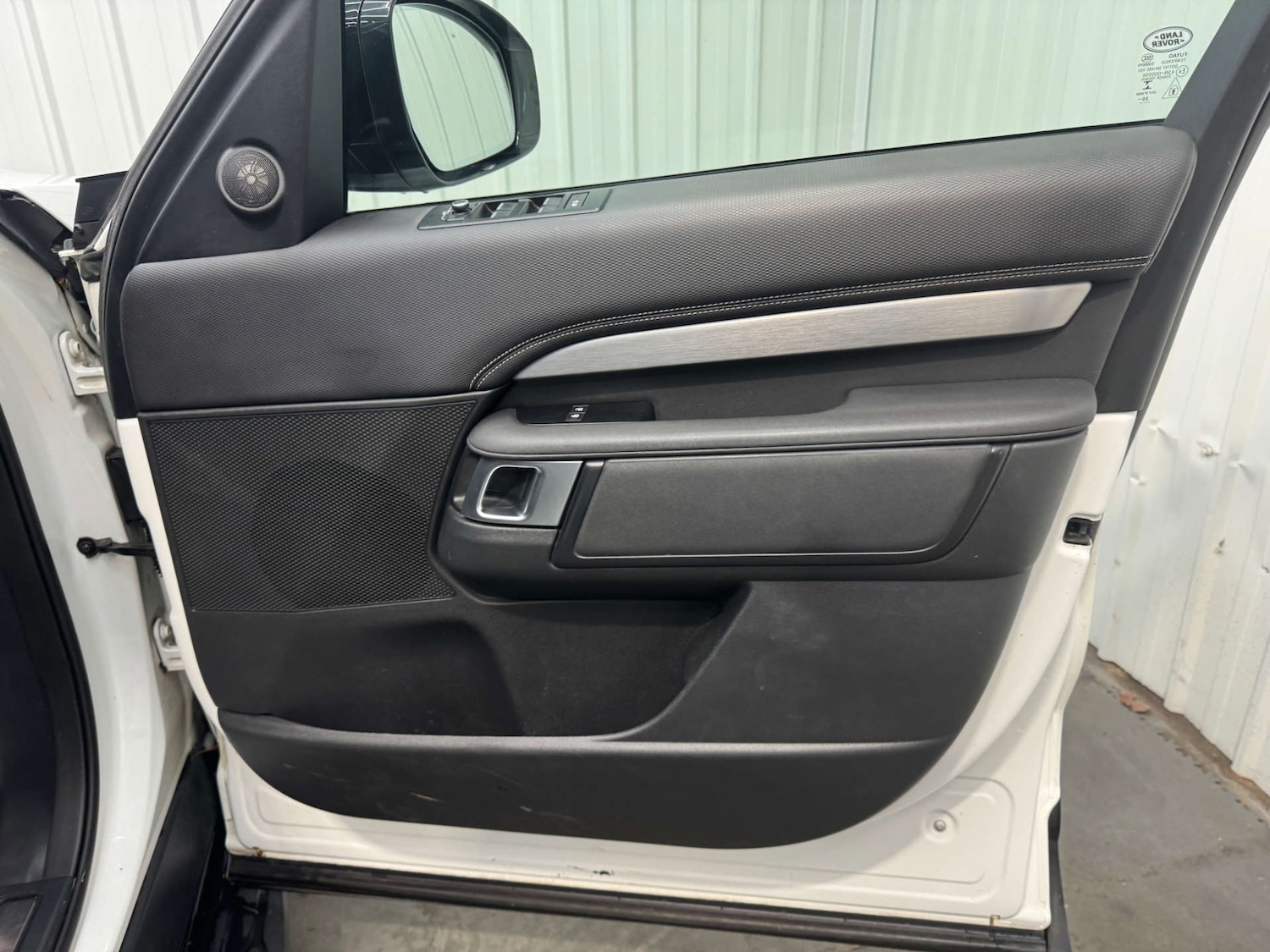 Used Land Rover Discovery 2021 for sale - 77400157: Photo 51