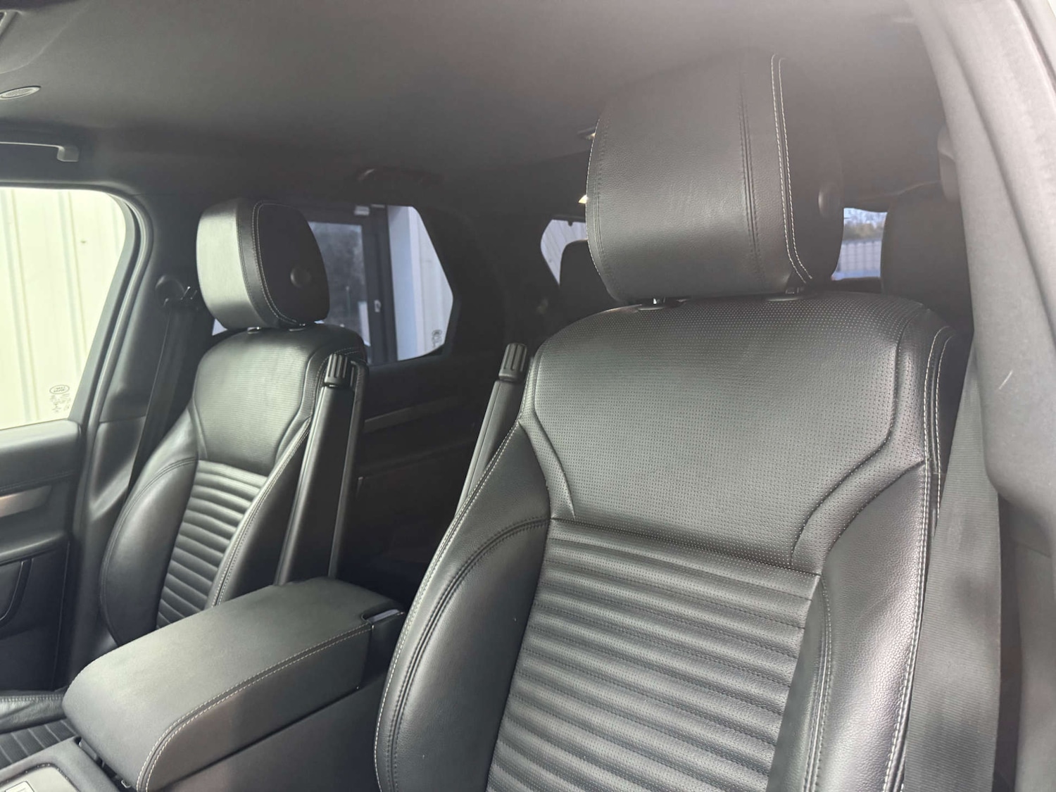 Used Land Rover Discovery 2021 for sale - 77400157: Photo 55