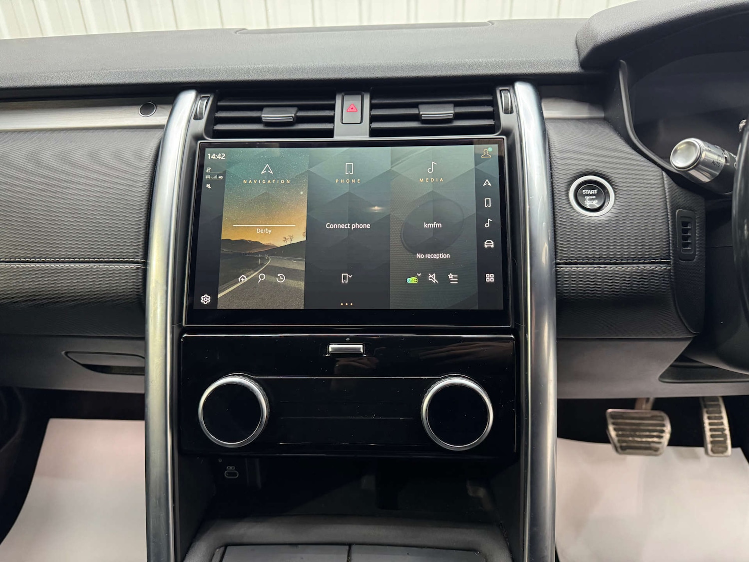 Used Land Rover Discovery 2021 for sale - 77400157: Photo 85