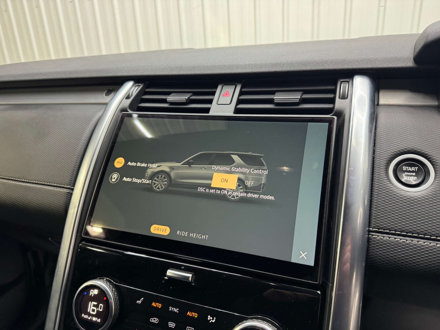 Used Land Rover Discovery 2021 for sale - 77400157: Photo 93