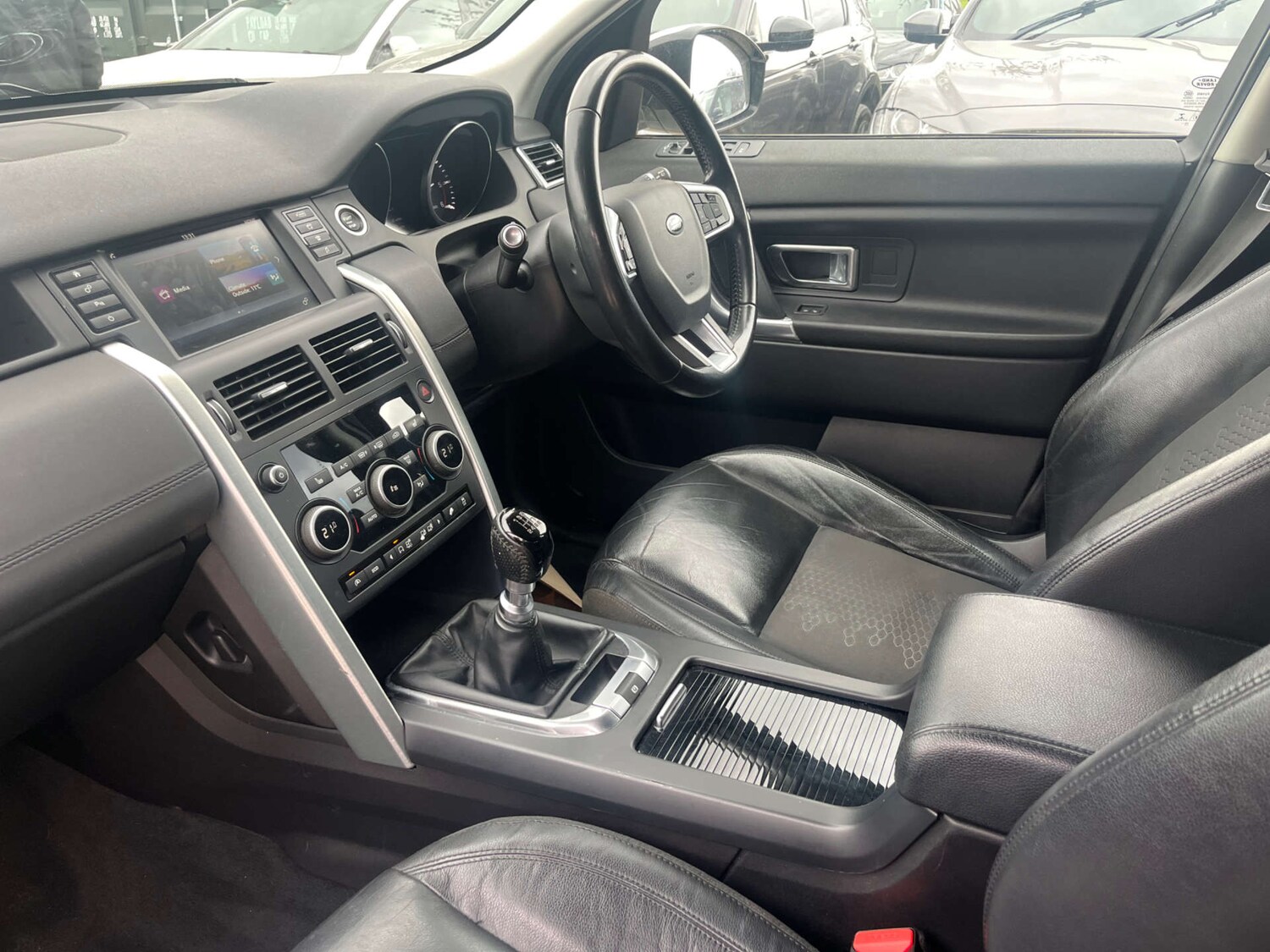 Used Land Rover Discovery Sport 2016 for sale - 77888823: Photo 15