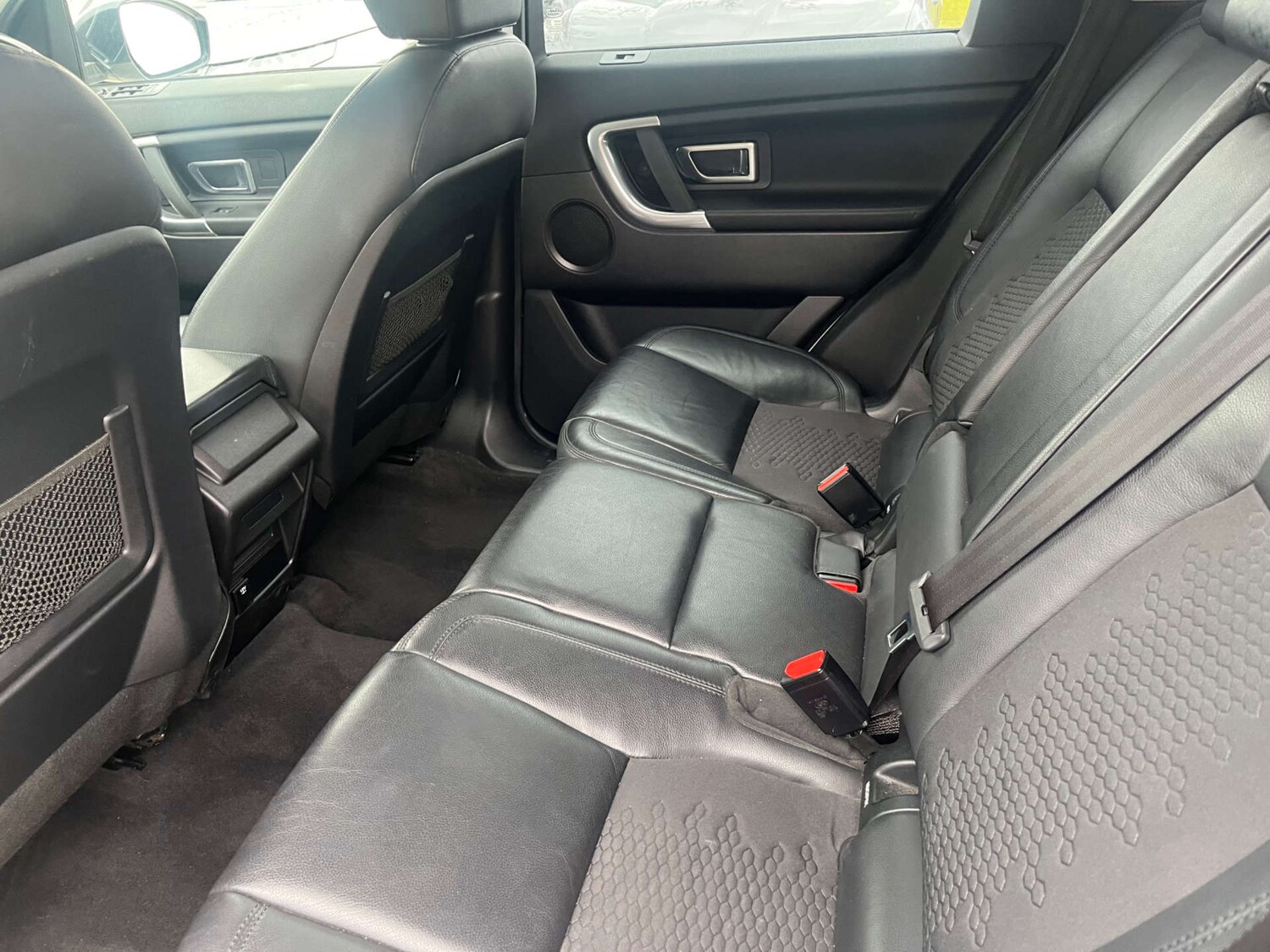 Used Land Rover Discovery Sport 2016 for sale - 77888823: Photo 19