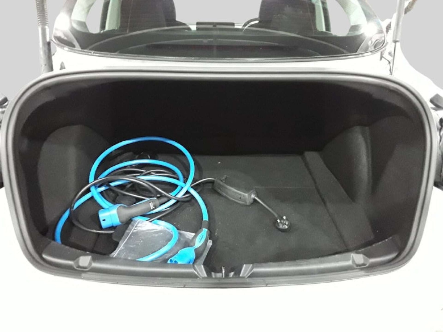 Used Tesla Model 3 2021 for sale - 76940204: Photo 20