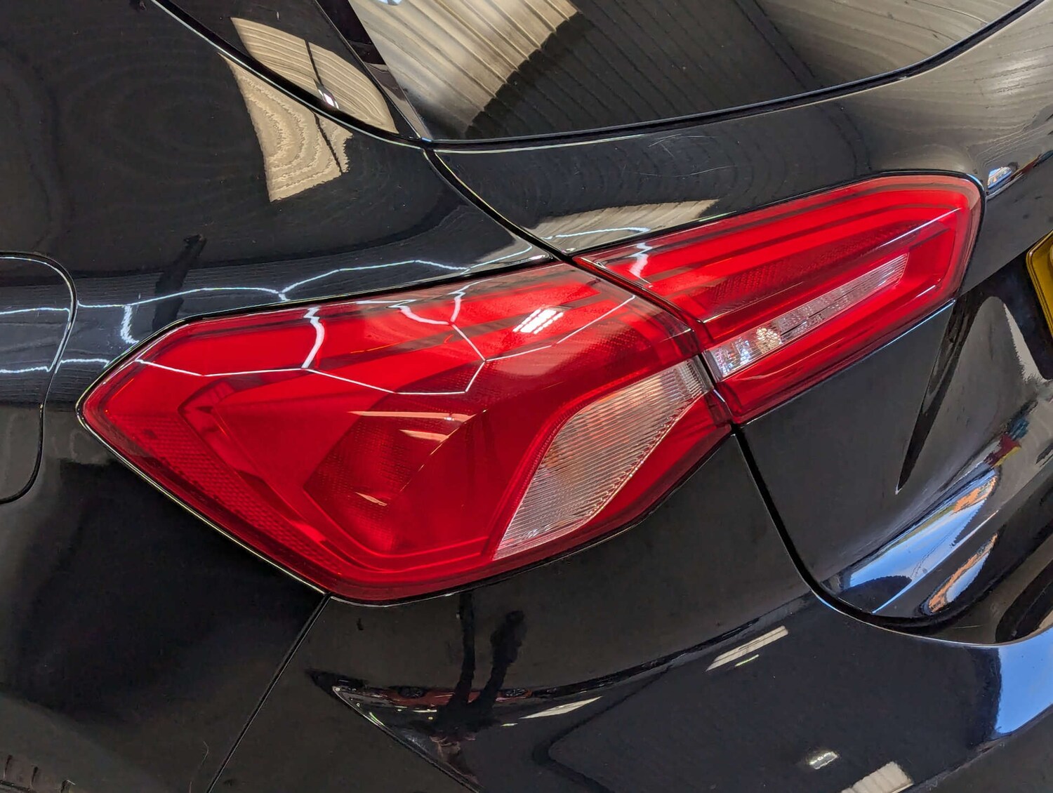 Used Ford Focus 2018 for sale - 76830919: Photo 41