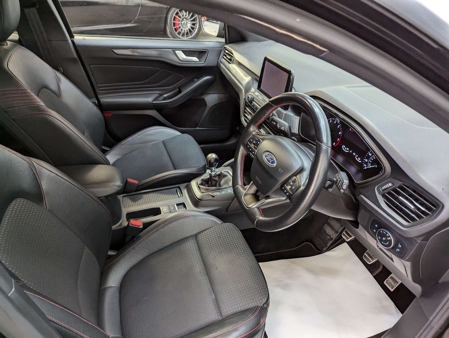 Used Ford Focus 2018 for sale - 76830919: Photo 49