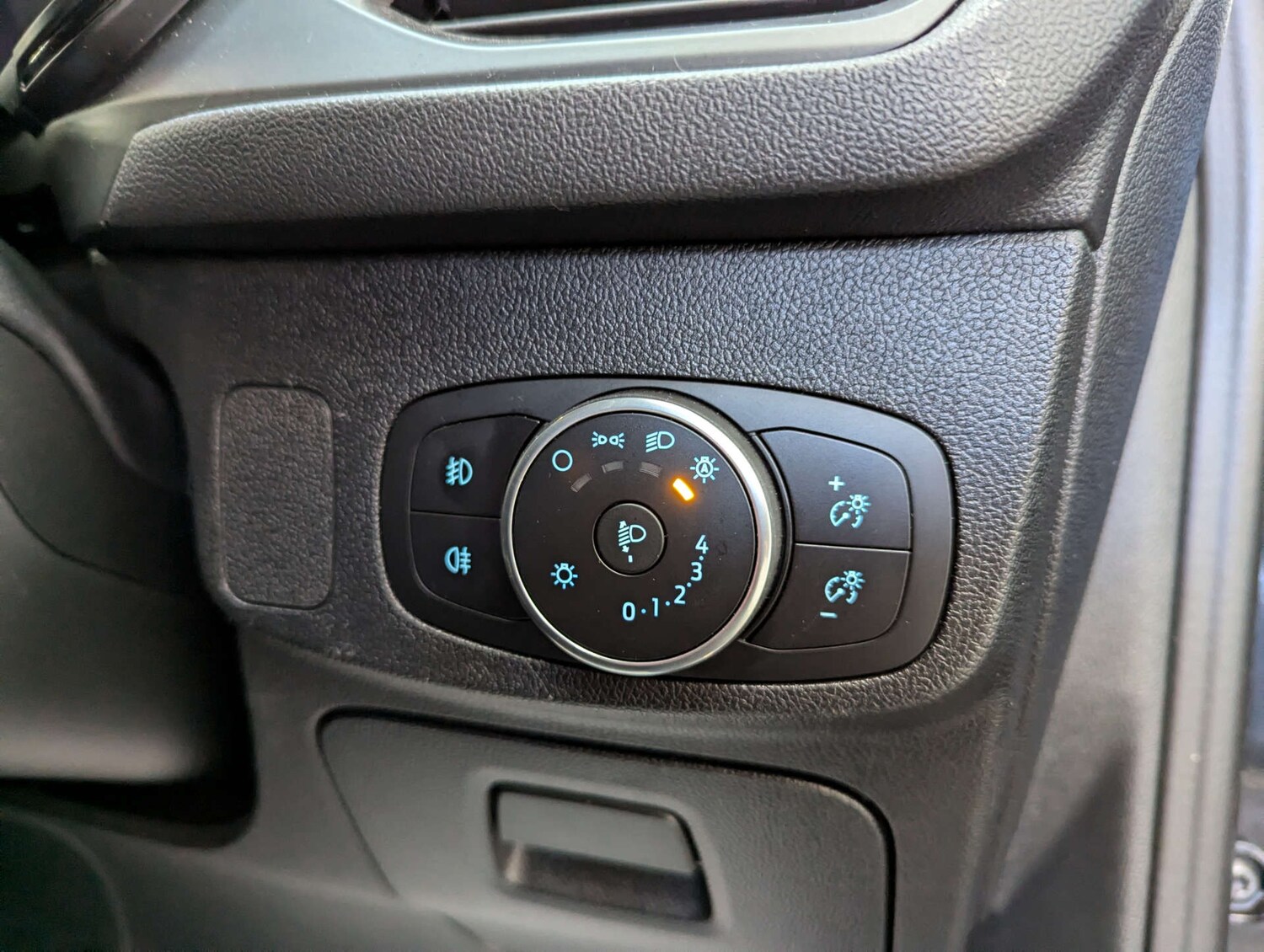 Used Ford Focus 2018 for sale - 76830919: Photo 79