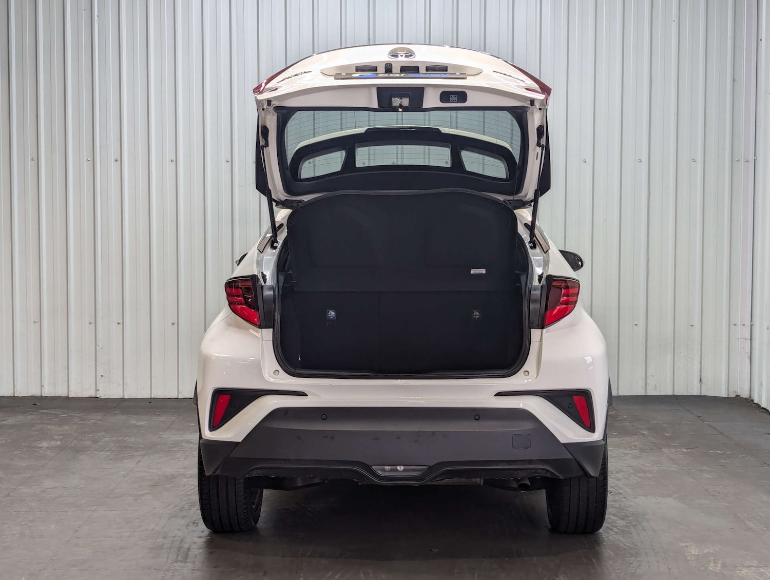 Used Toyota C-HR 2021 for sale - 77847556: Photo 44