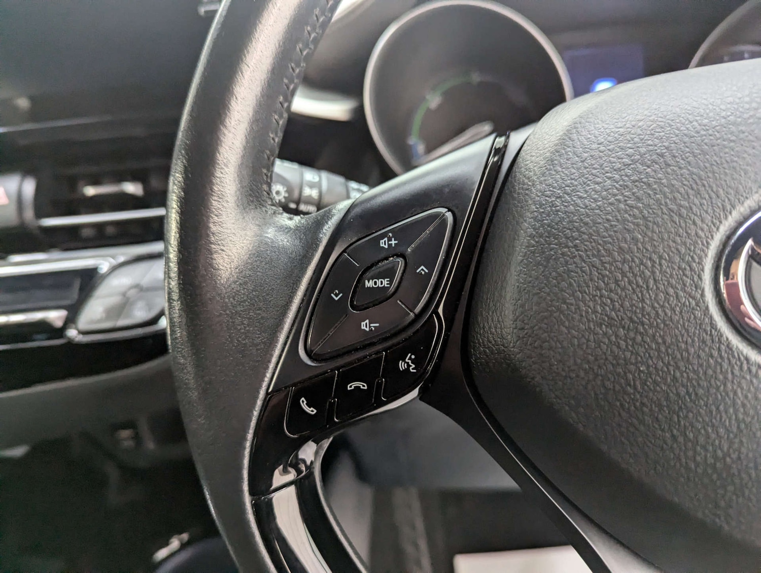 Used Toyota C-HR 2021 for sale - 77847556: Photo 75