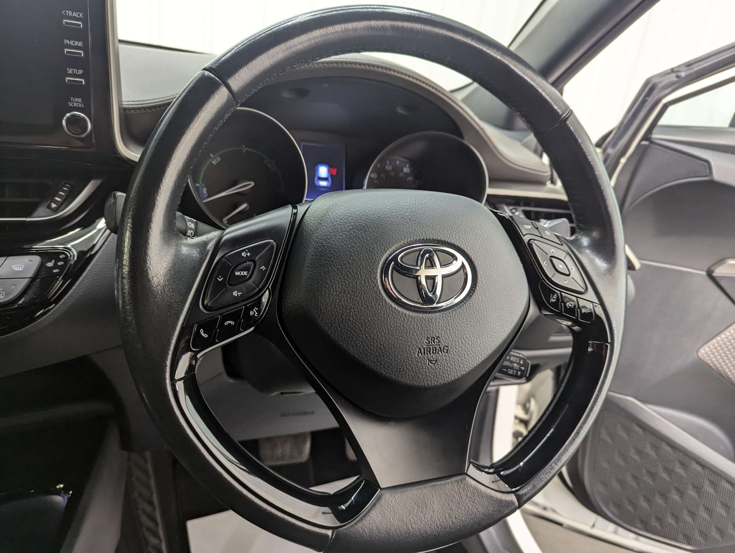 Used Toyota C-HR 2021 for sale - 77847556: Photo 81
