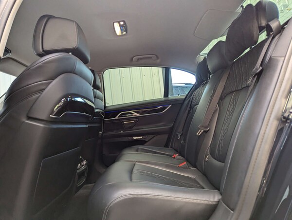 Used BMW 7 Series 2019 for sale - 76278155: Photo 69