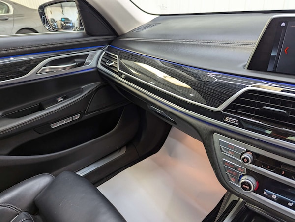 Used BMW 7 Series 2019 for sale - 76278155: Photo 91