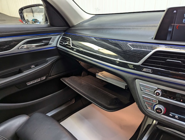 Used BMW 7 Series 2019 for sale - 76278155: Photo 92