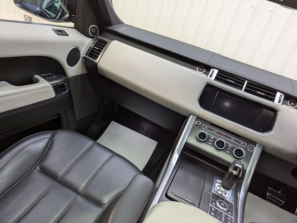 Used Land Rover Range Rover Sport 2016 for sale - 76231892: Photo 38