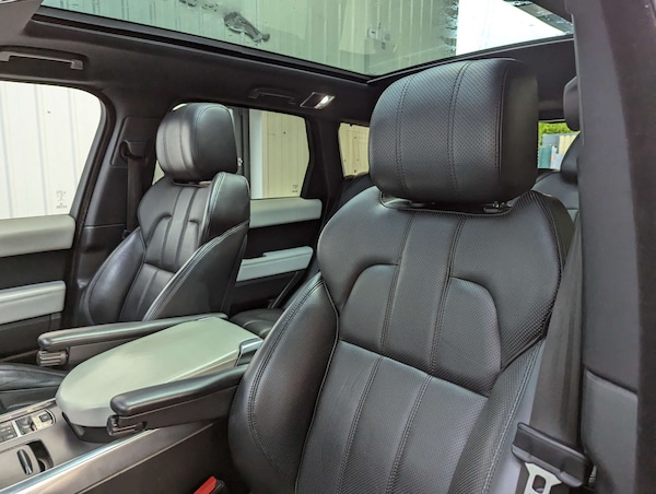 Used Land Rover Range Rover Sport 2016 for sale - 76231892: Photo 50