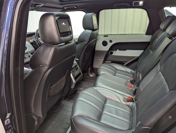Used Land Rover Range Rover Sport 2016 for sale - 76231892: Photo 59